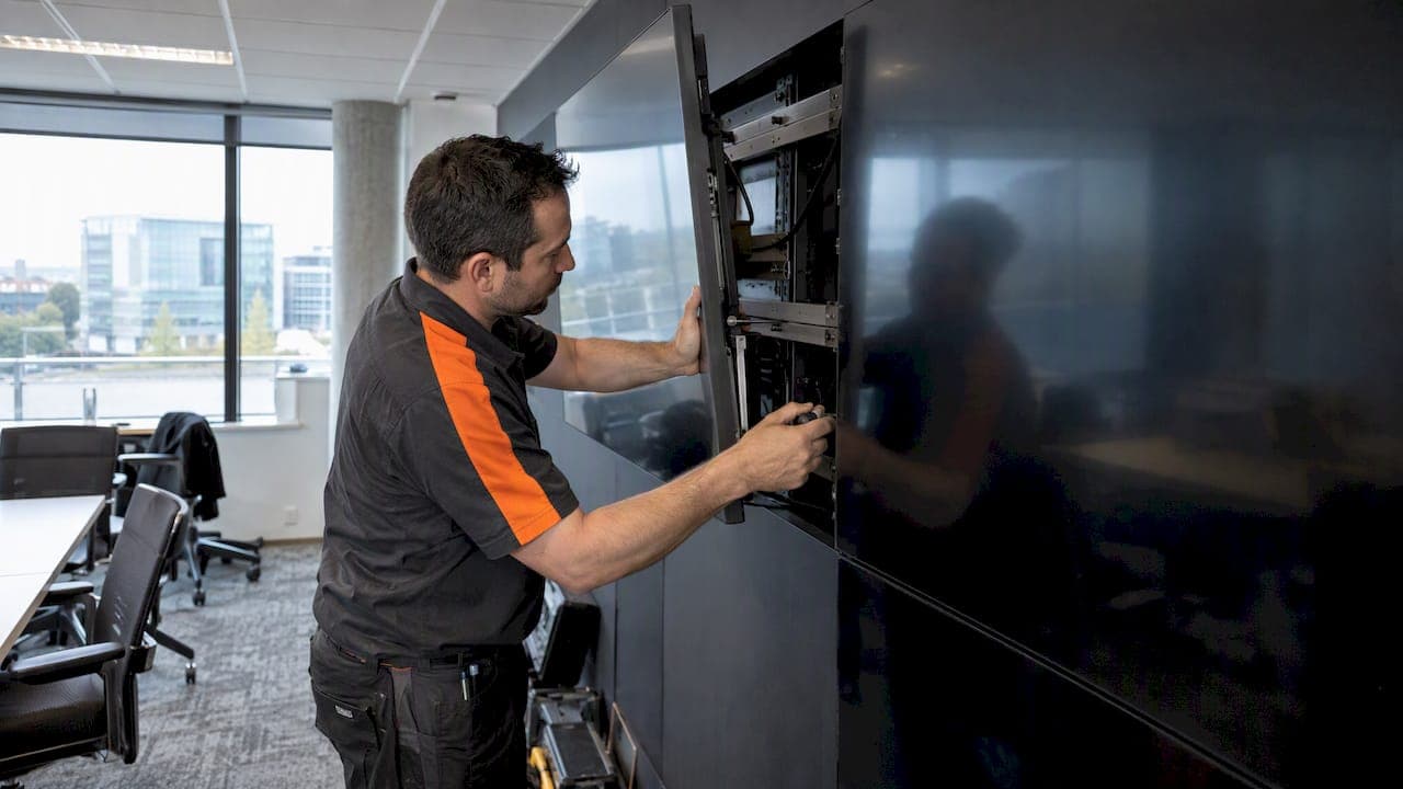 Video Wall Mounting: Structure, Planning and Costs